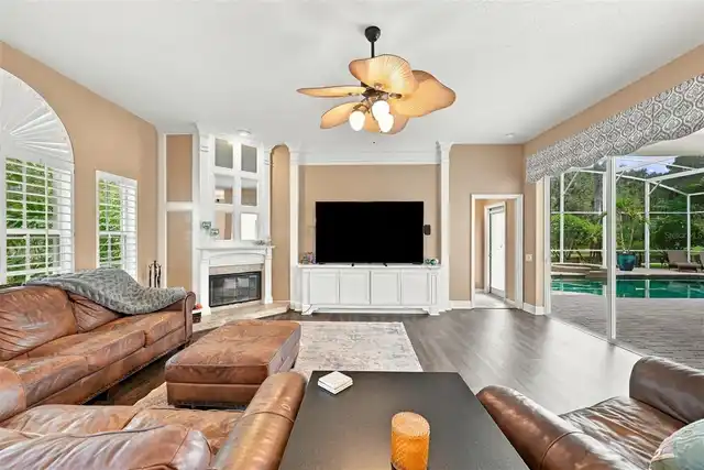 Listing Photo 21