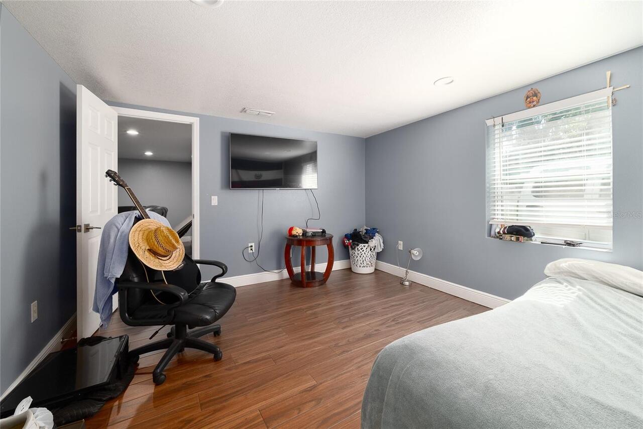 Listing Photo 33