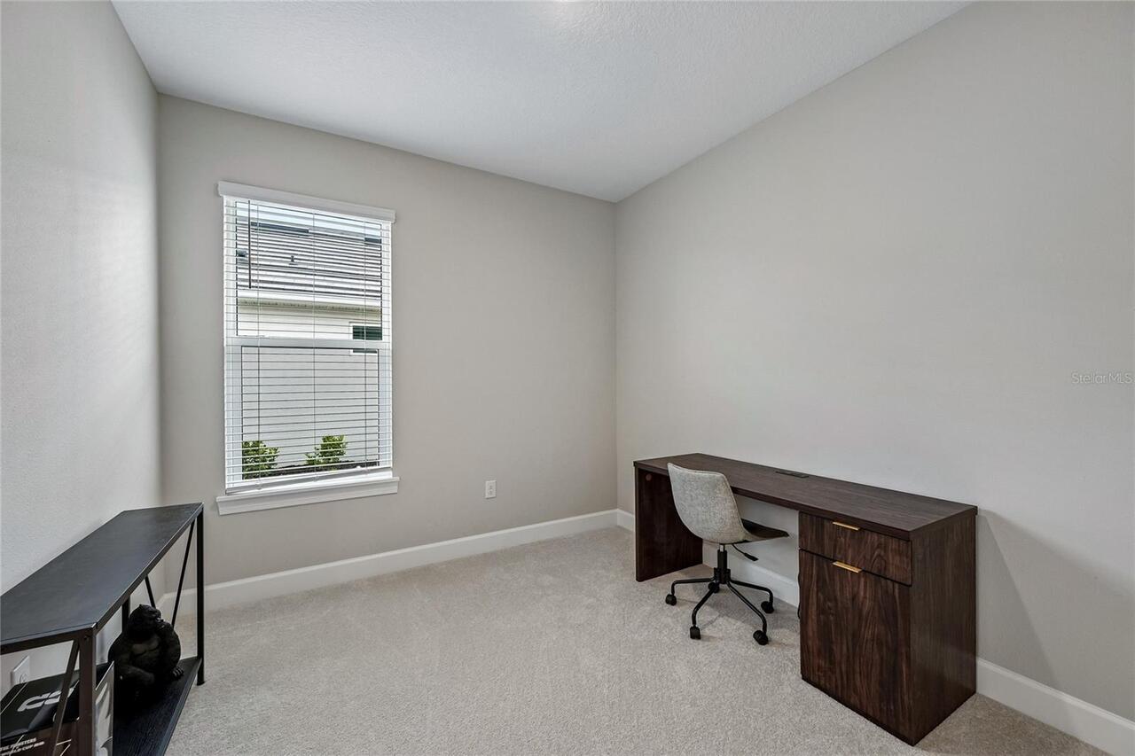 Listing Photo 17