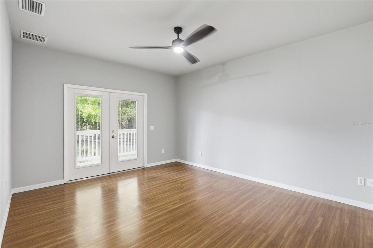 Listing Photo 42