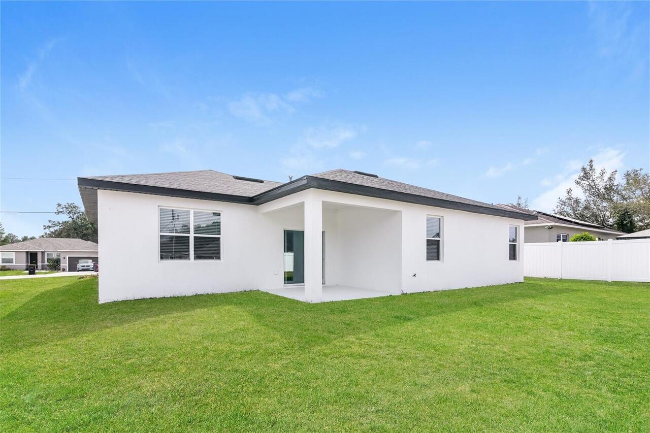 Listing Photo 15