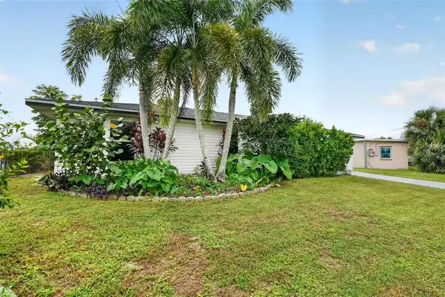 Listing Photo 6