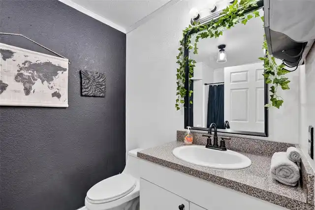 Listing Photo 22