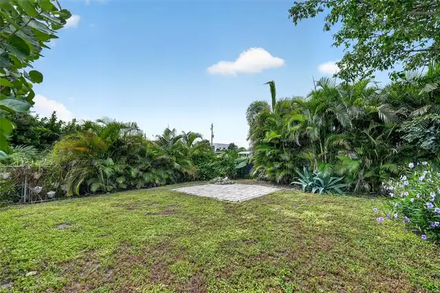 Listing Photo 34