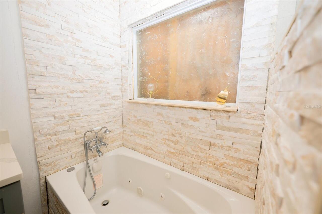 Listing Photo 39