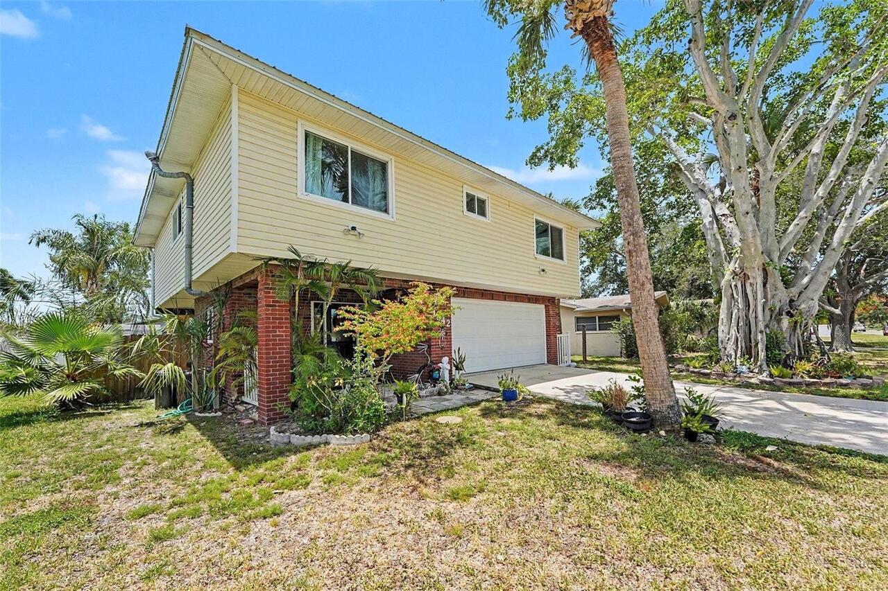 Listing Photo 6