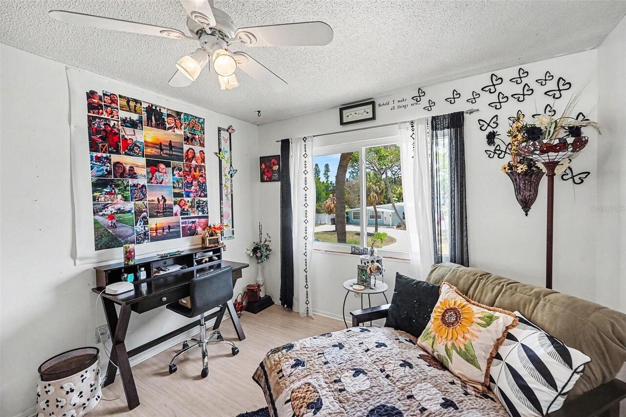 Listing Photo 22