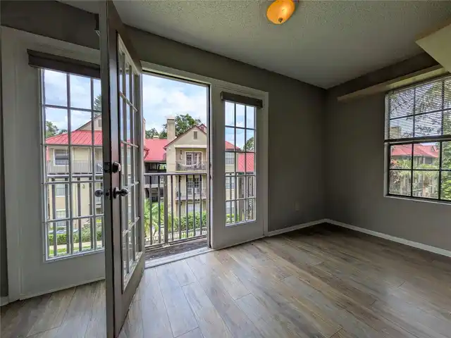 Listing Photo 22