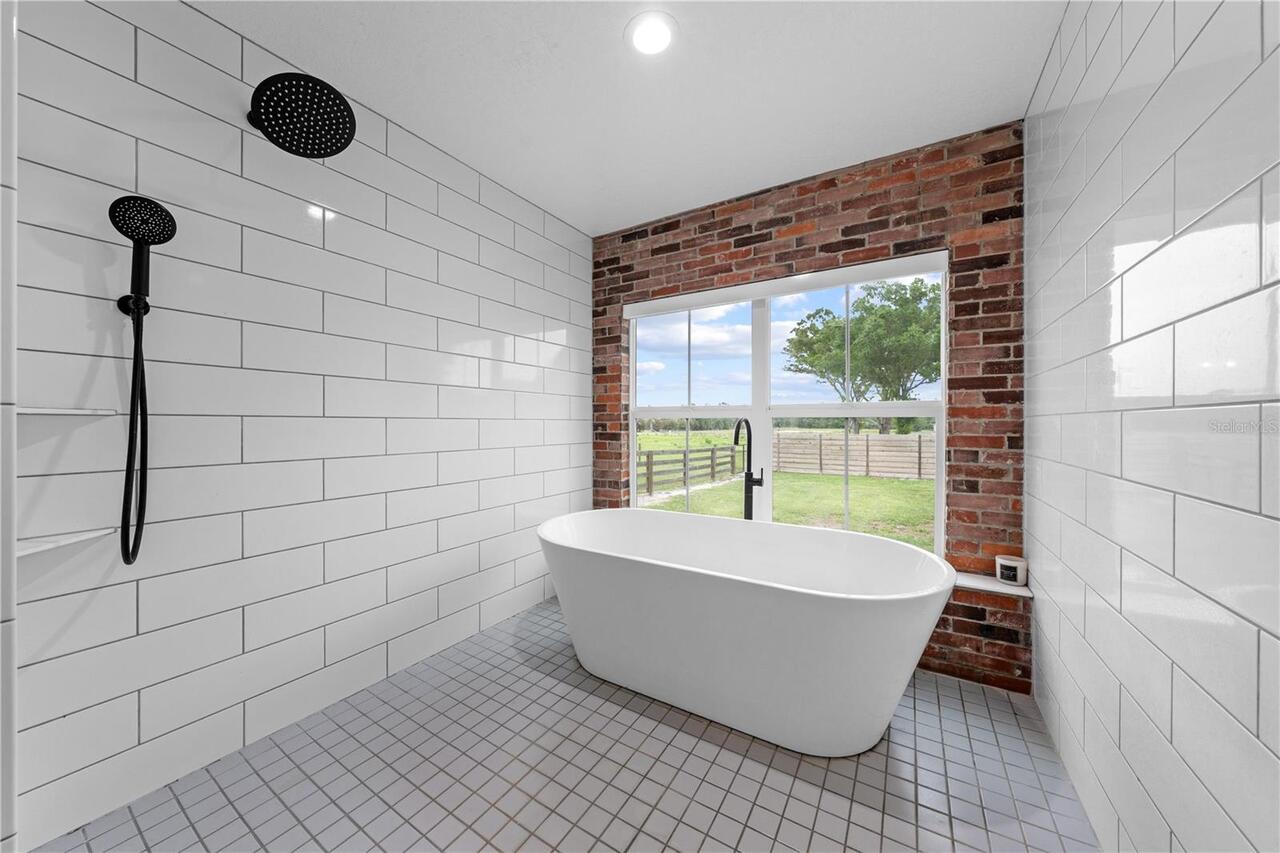 Listing Photo 37
