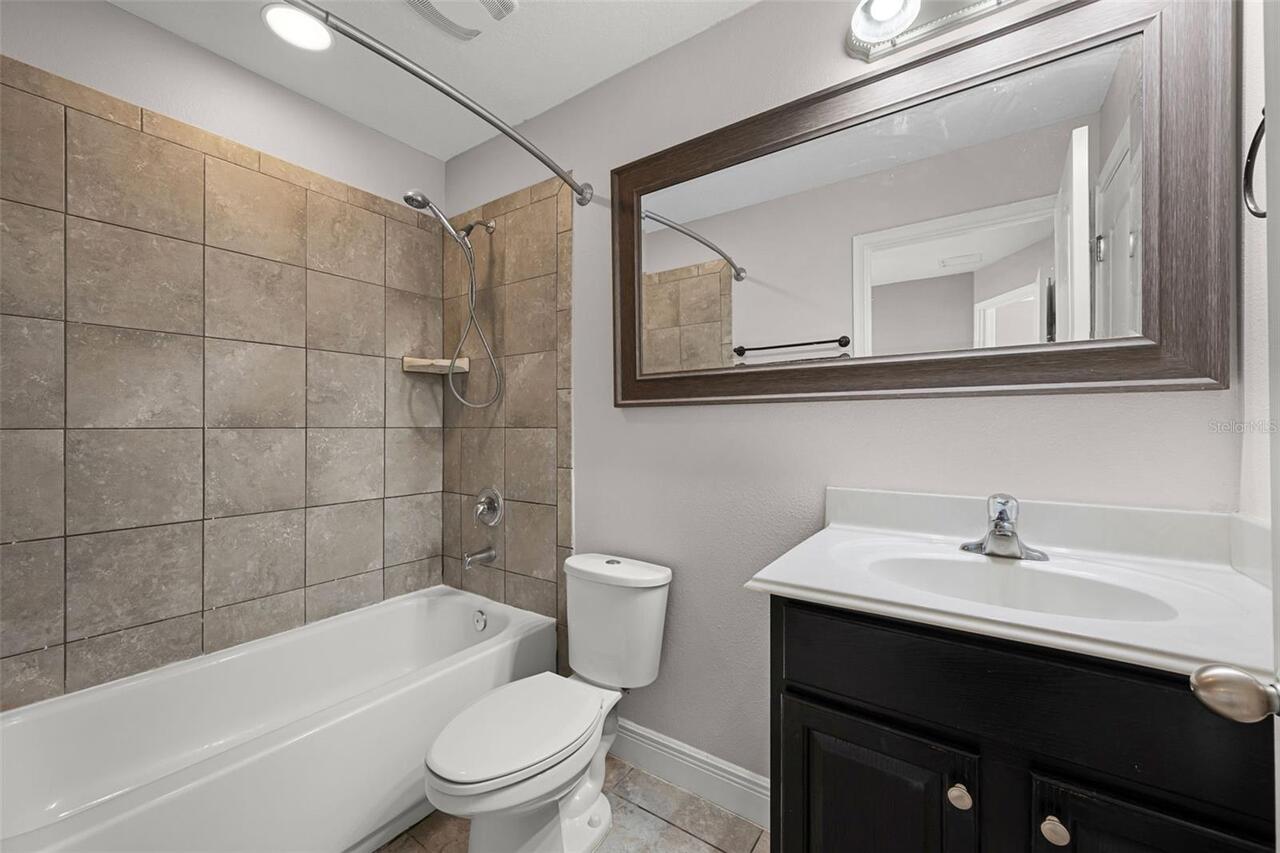 Listing Photo 14