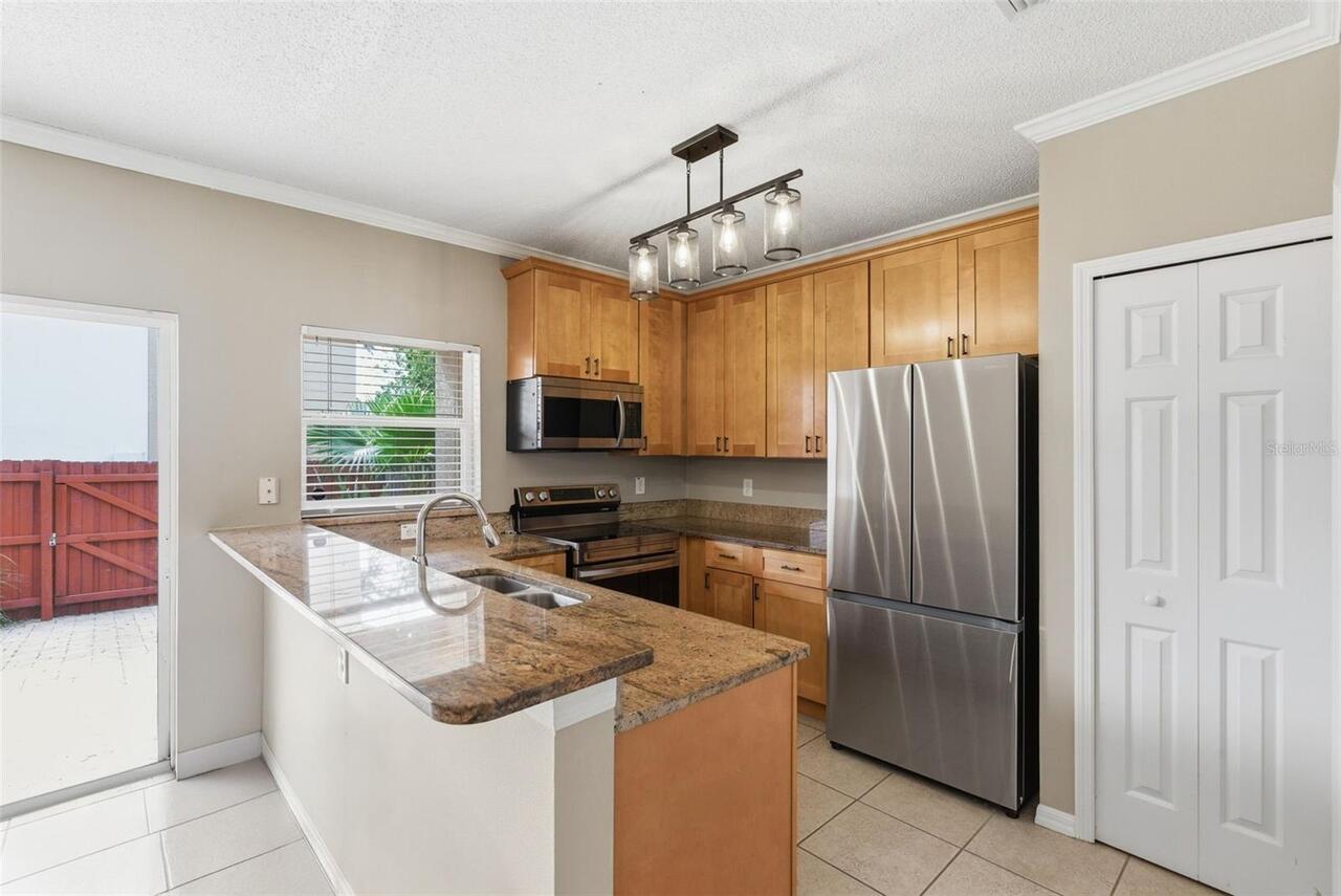 Listing Photo 18