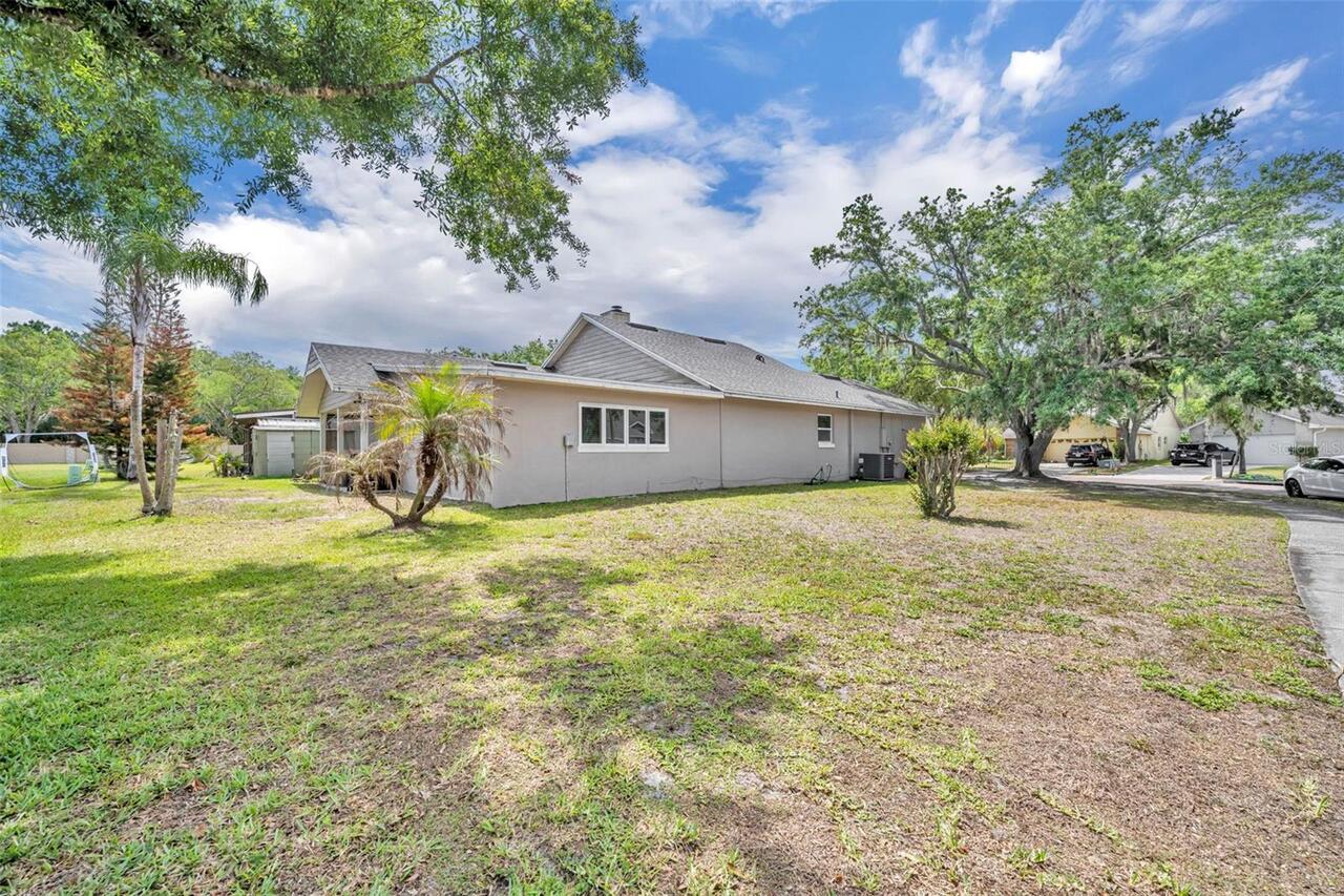 Listing Photo 25