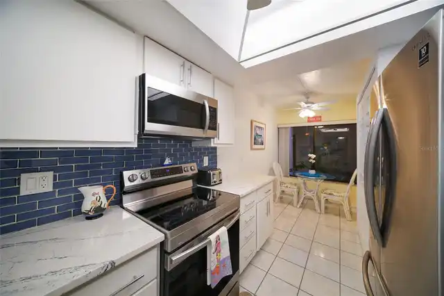 Listing Photo 15