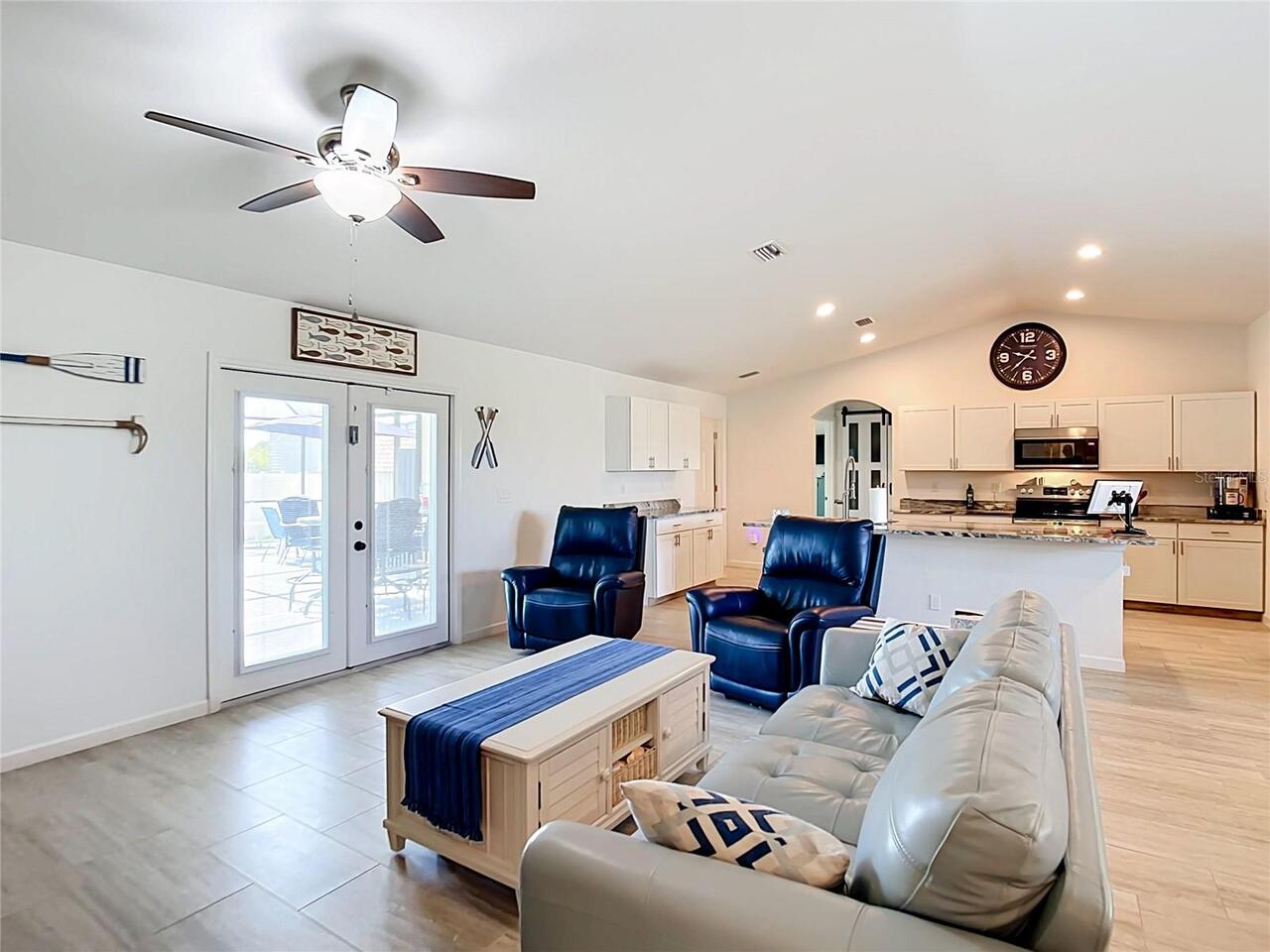 Listing Photo 7