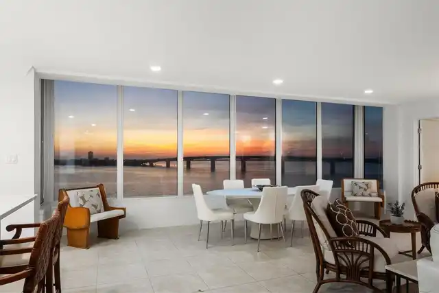 Sarasota Real Estate