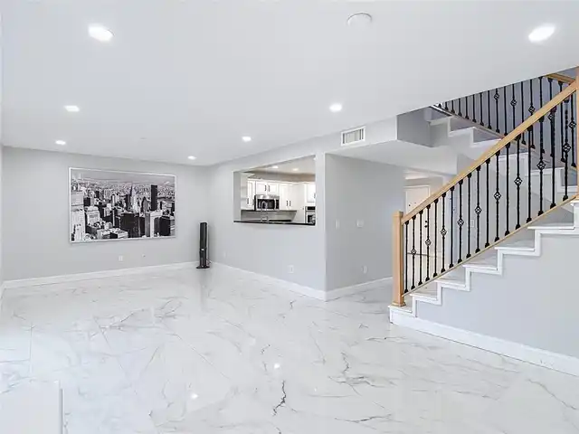 Listing Photo 18