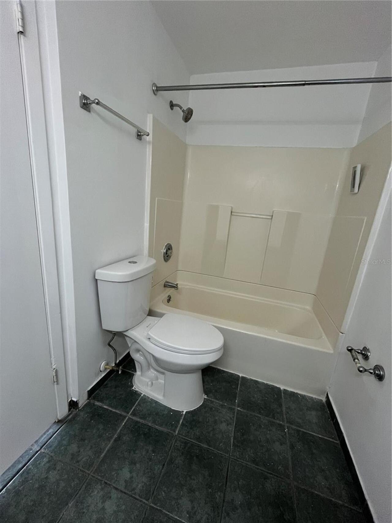 Listing Photo 19