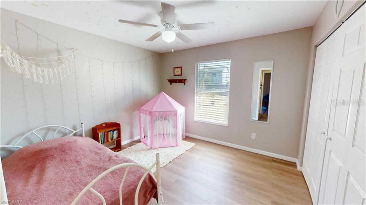 Listing Photo 14