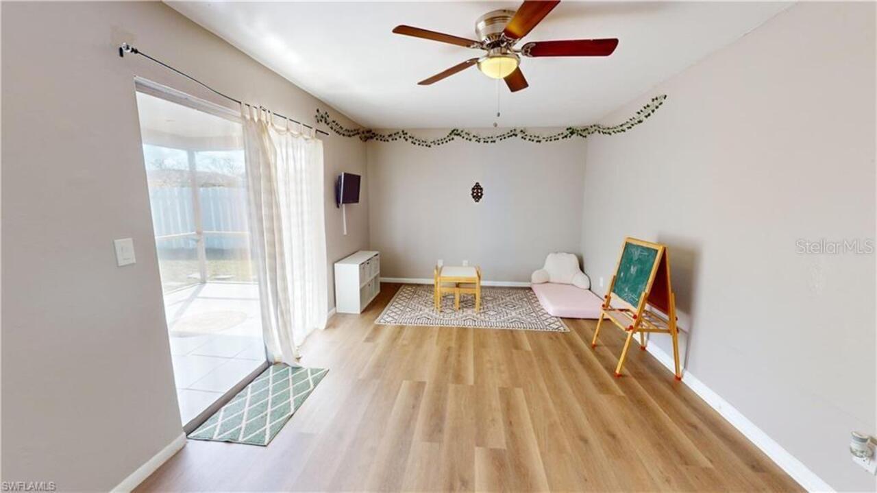 Listing Photo 16