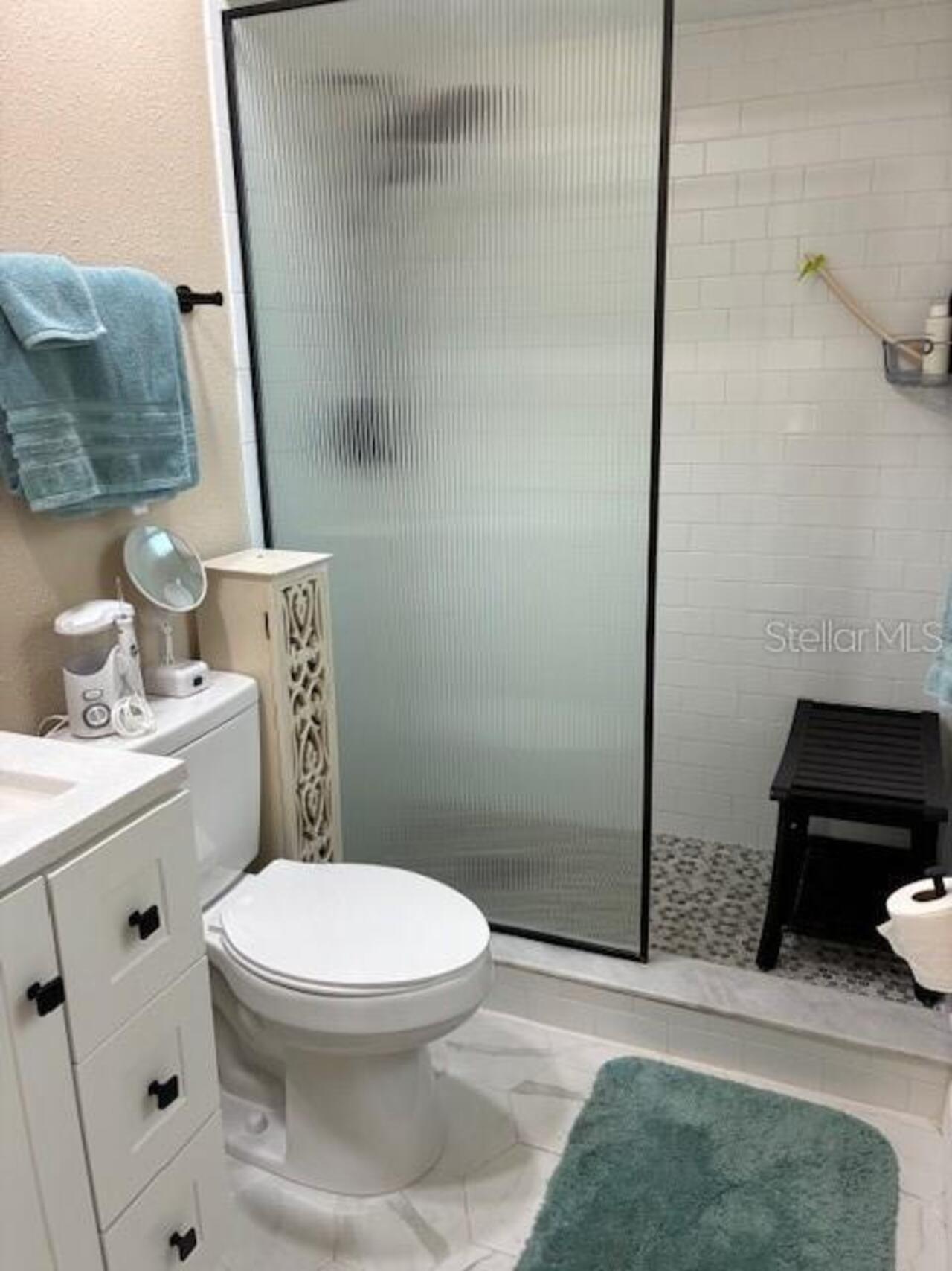 Listing Photo 9