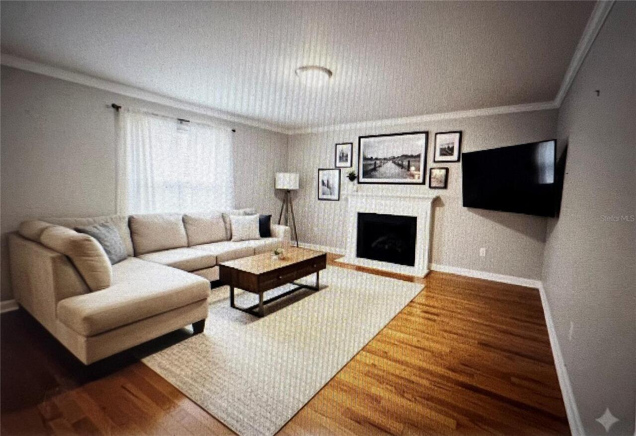 Listing Photo 10