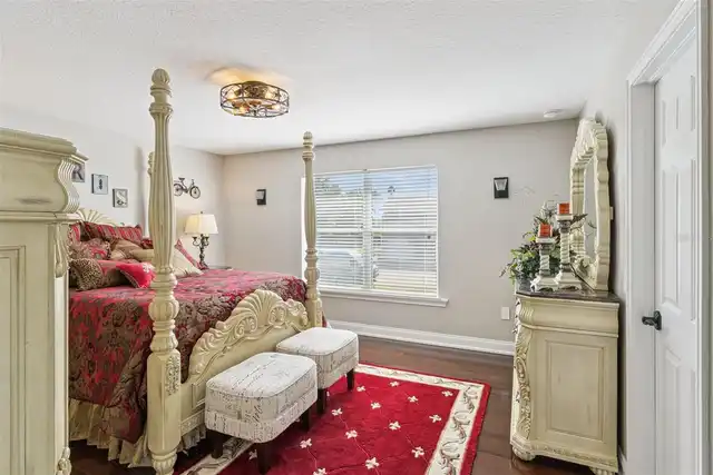 Listing Photo 42