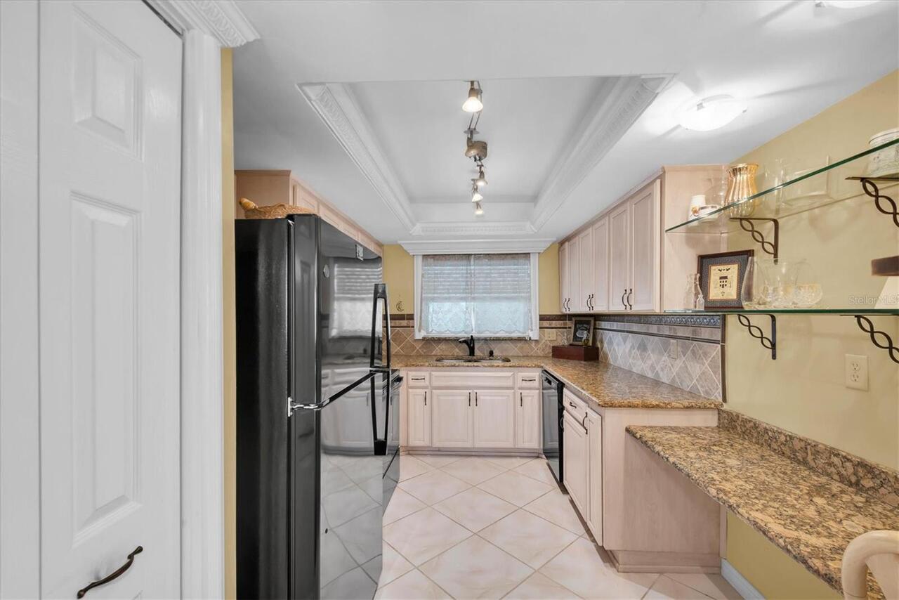 Listing Photo 15