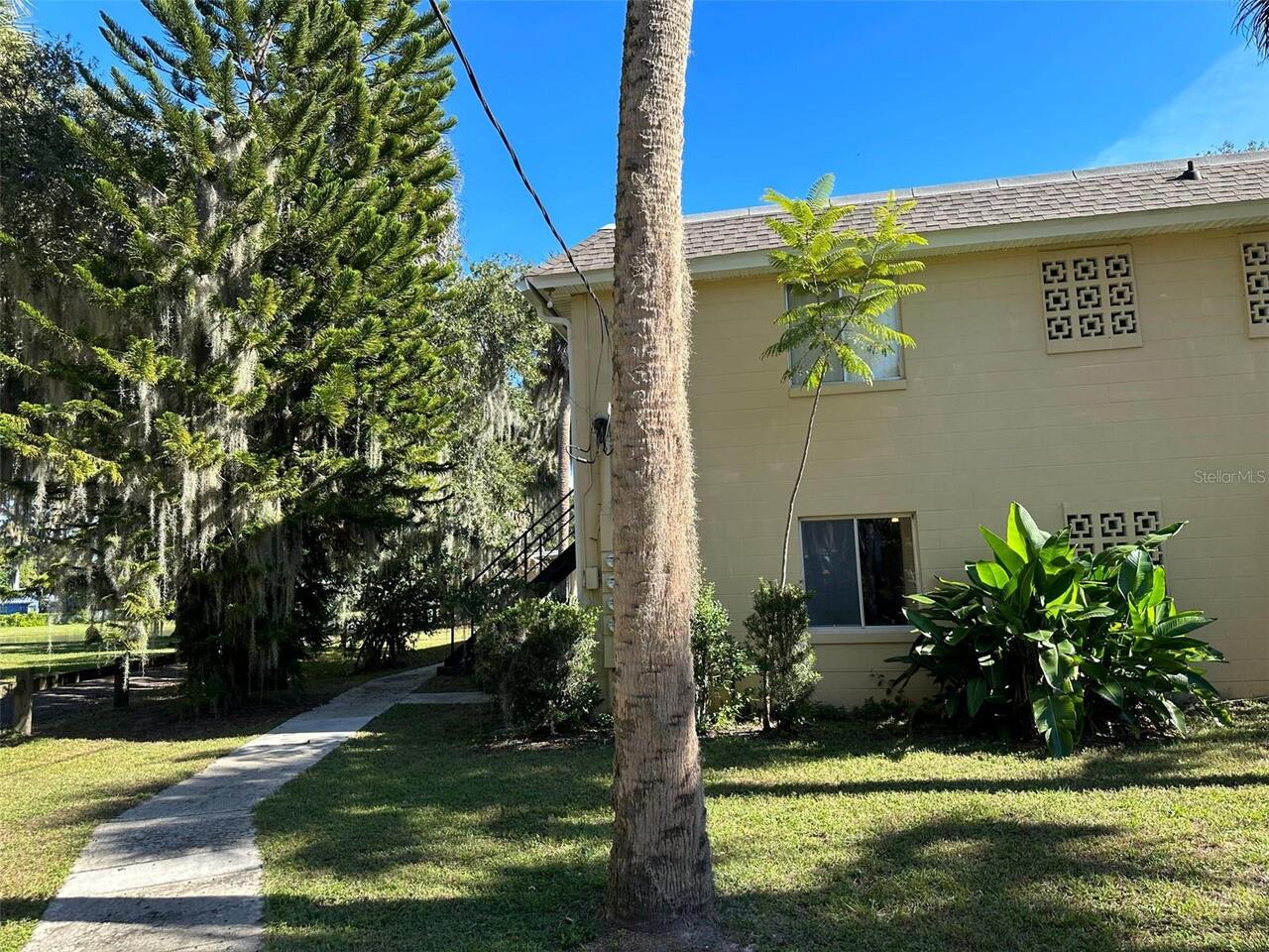 Listing Photo 9