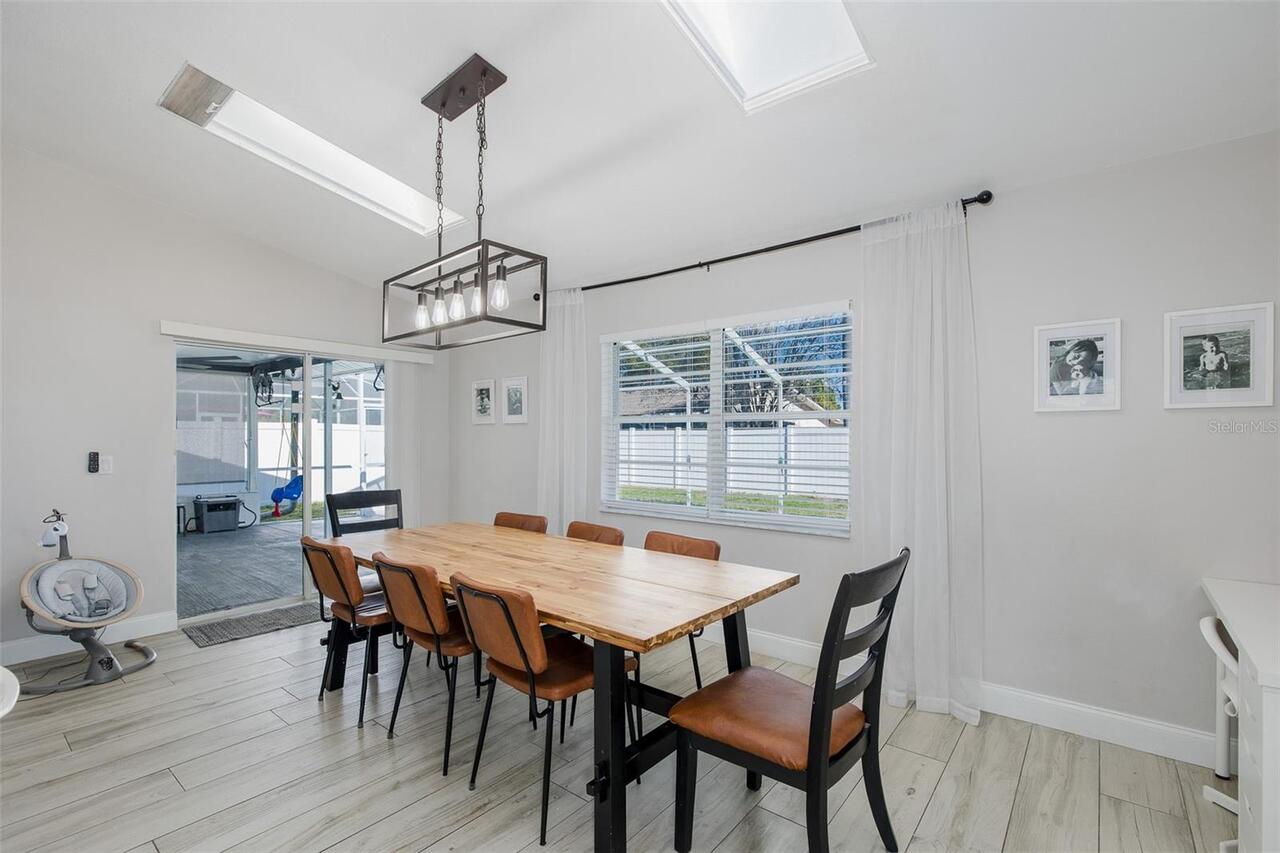 Listing Photo 17
