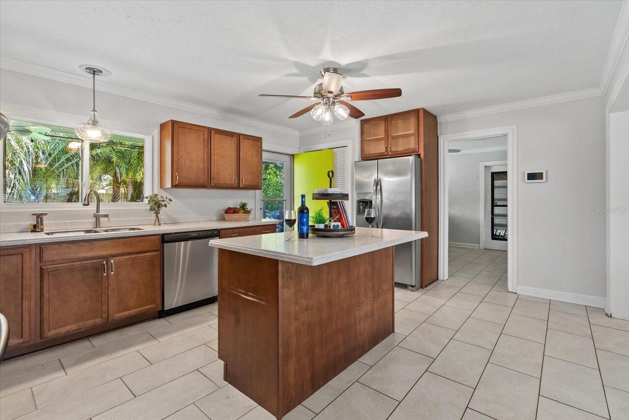 Listing Photo 15