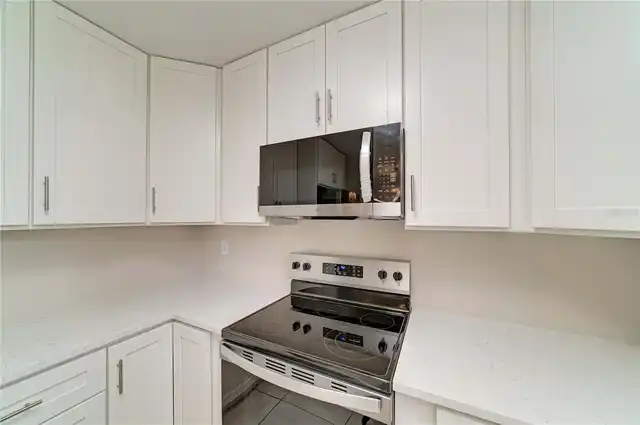Listing Photo 17