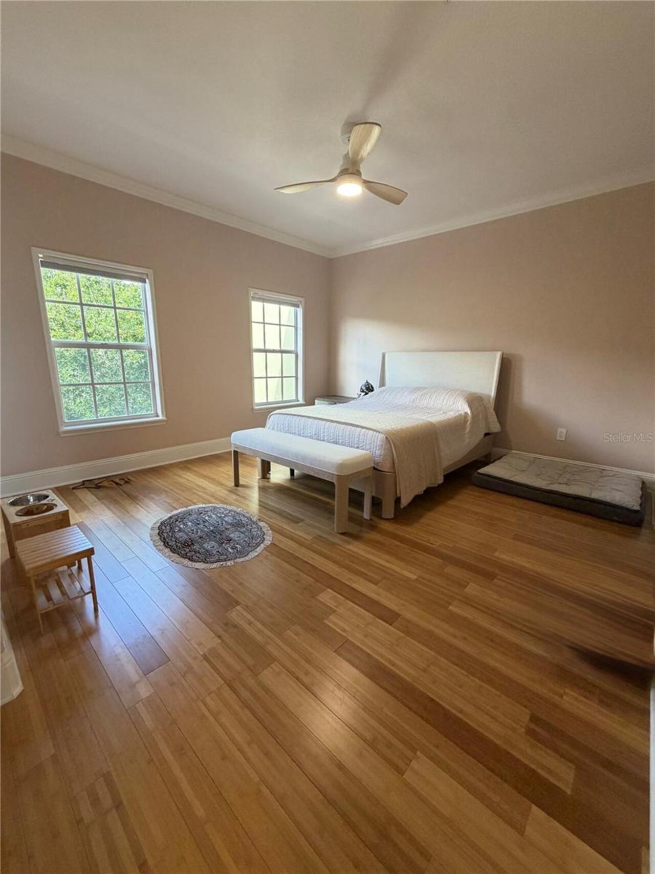Listing Photo 17