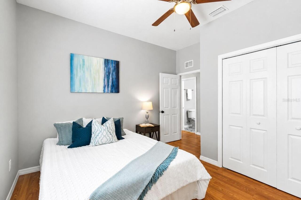 Listing Photo 16
