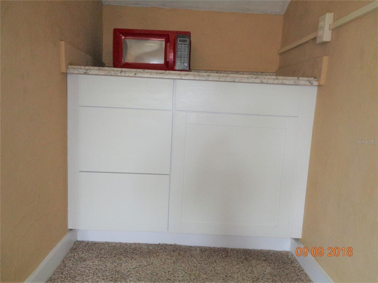 Listing Photo 8