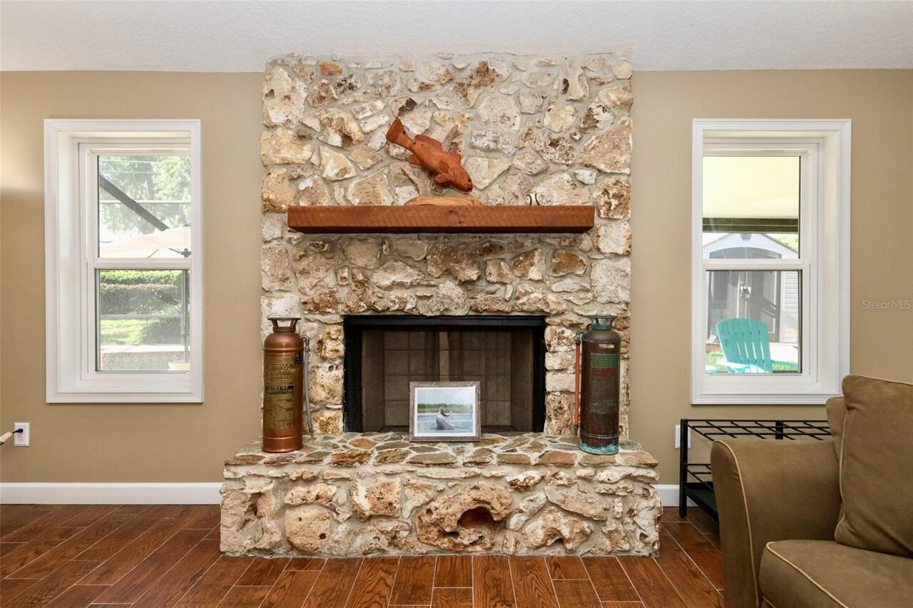 Listing Photo 8
