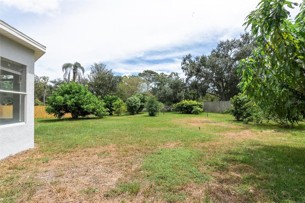 Listing Photo 44