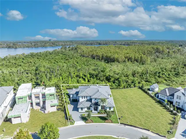 5BR, Home, 5BA, $5,100,000
Read More