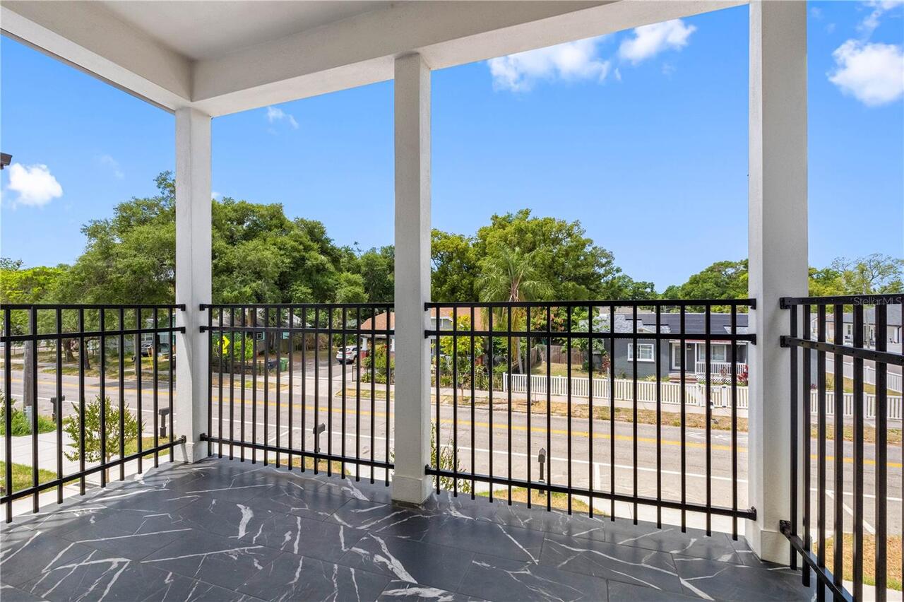 Listing Photo 16