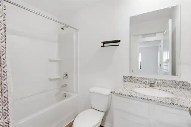 Listing Photo 25