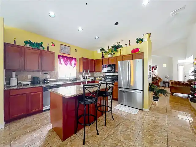 Listing Photo 13