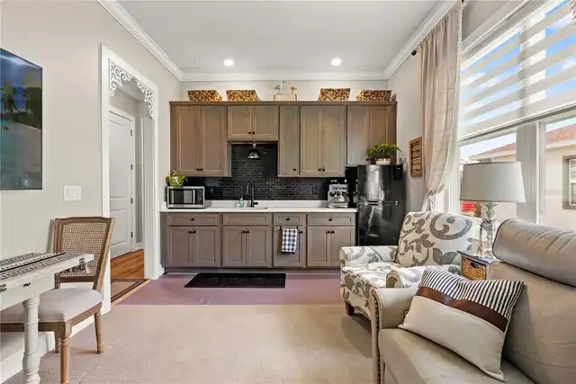 Listing Photo 32