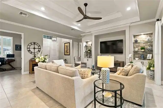 Listing Photo 14
