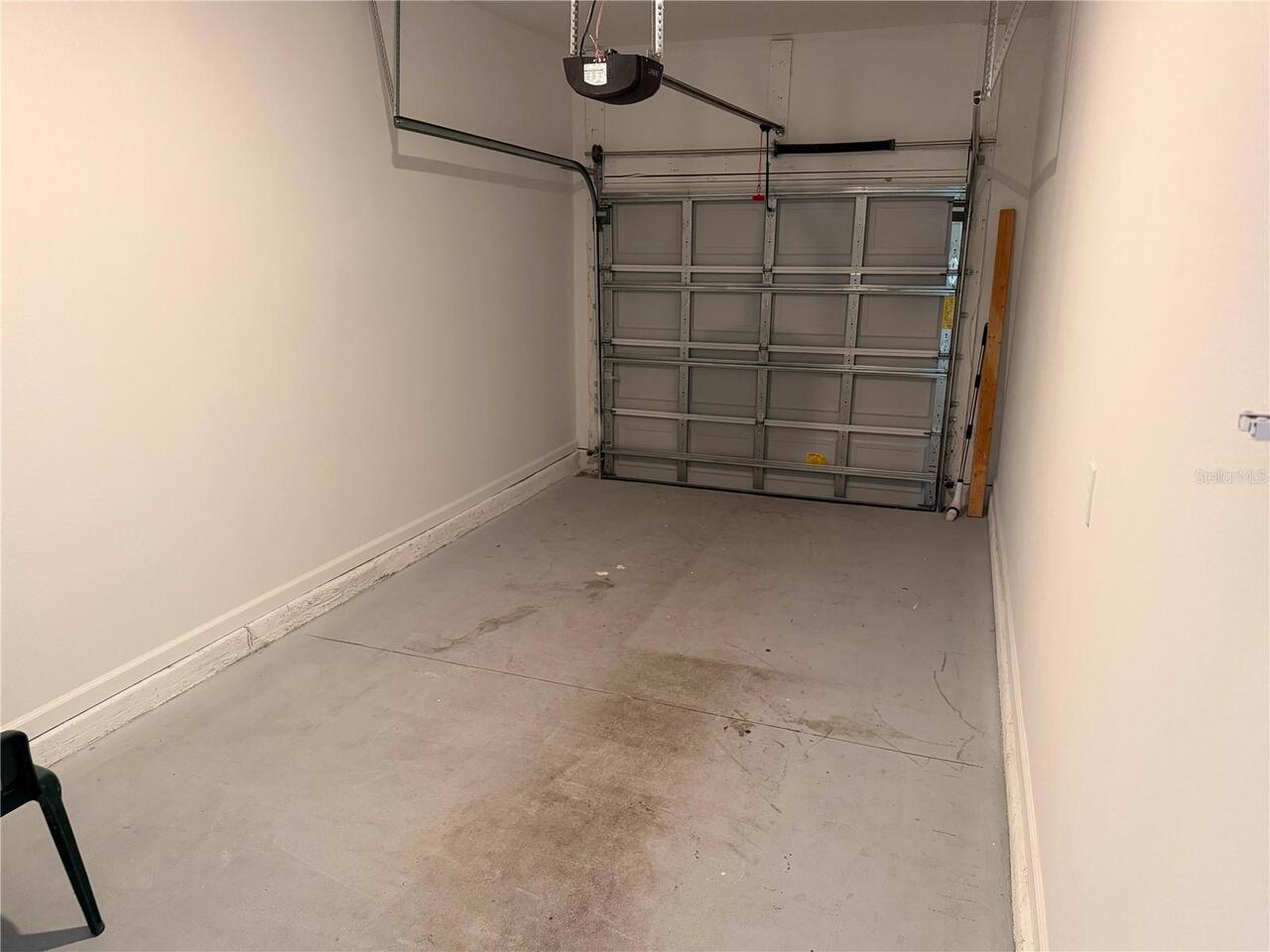 Listing Photo 8
