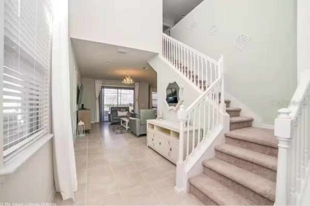Listing Photo 9