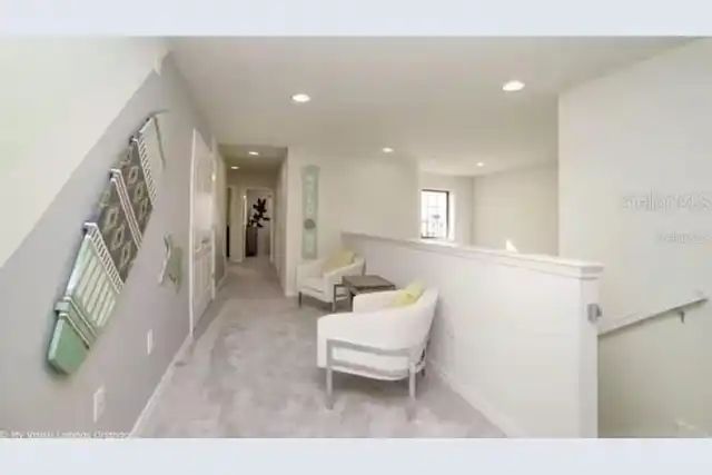 Listing Photo 11