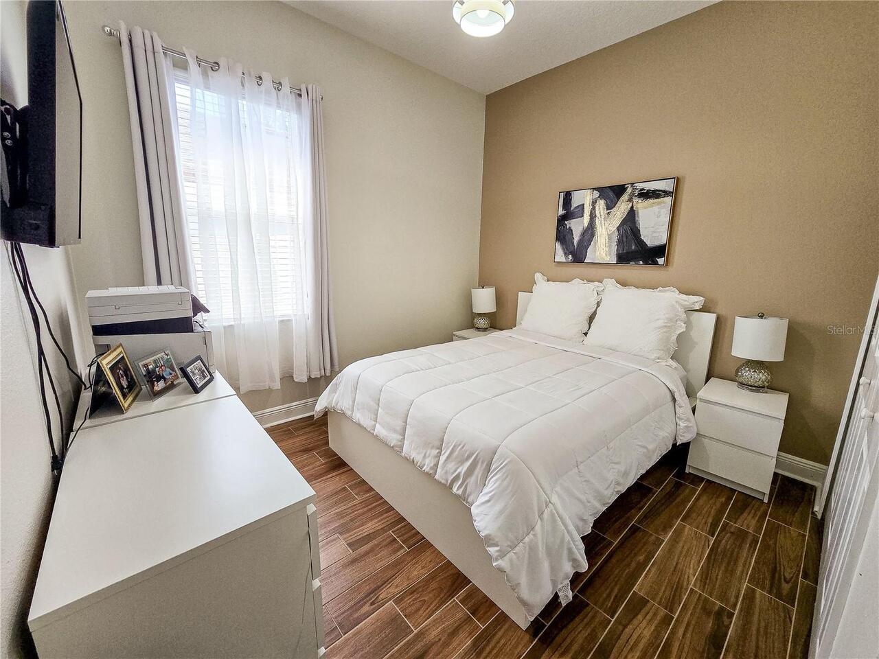 Listing Photo 19