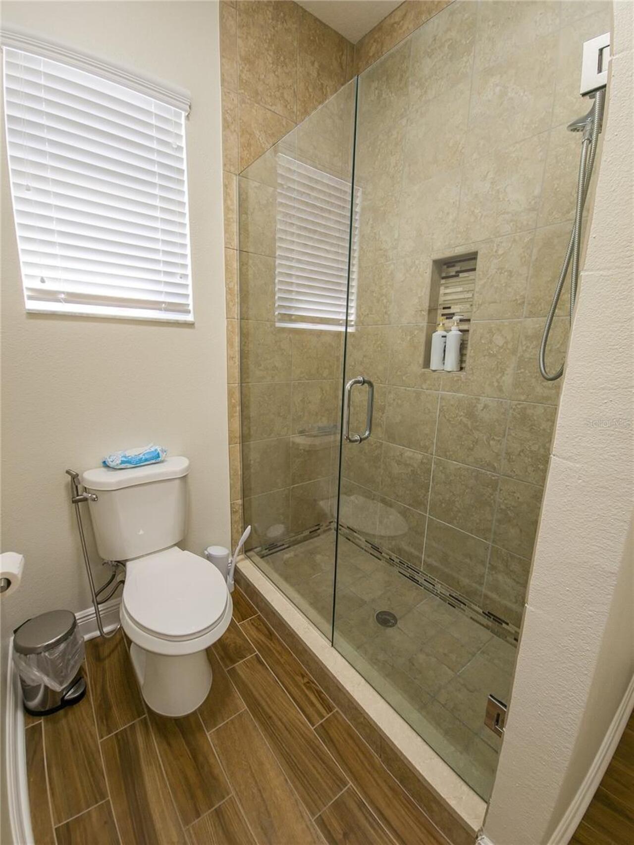 Listing Photo 23