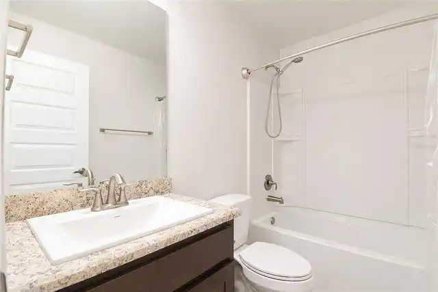Listing Photo 43