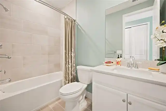 Listing Photo 15