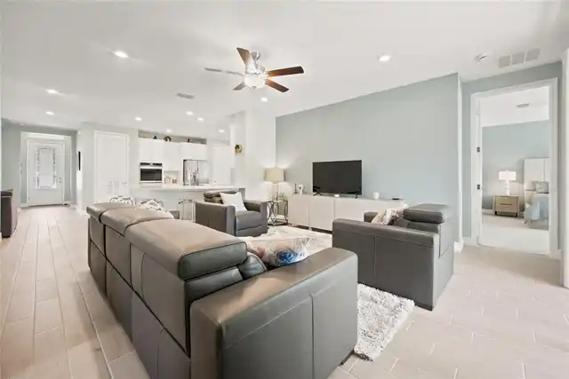 Listing Photo 33